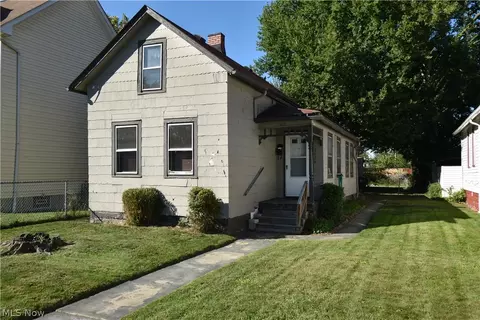 7424 Dudley Ave, Cleveland, OH 44102