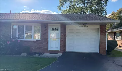 1920 Maple St #B, Salem, OH 44460