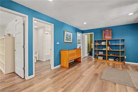Entry Way - 6580 State Route 339, Vincent, OH 45784 photo 2 of 2