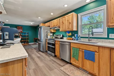 Kitchen - 6580 State Route 339, Vincent, OH 45784 photo 3 of 4