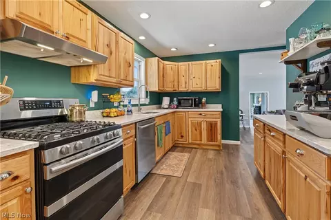 Kitchen - 6580 State Route 339, Vincent, OH 45784 photo 2 of 4
