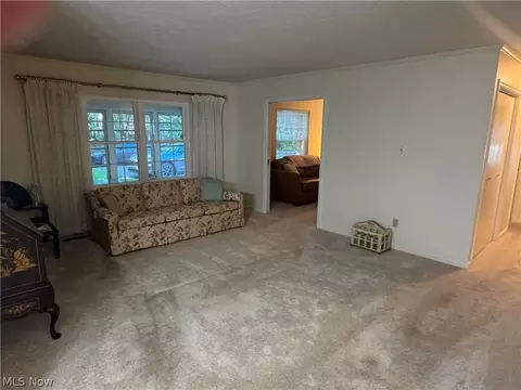 Living - 1331 Fox Run Dr #4, Boardman, OH 44512 photo 1 of 1