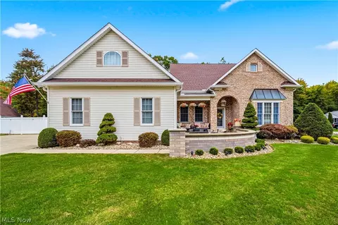305 W Cedar St, Jefferson, OH 44047