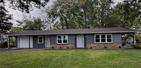 4518 Sheridan Rd S, Youngstown, OH 44514