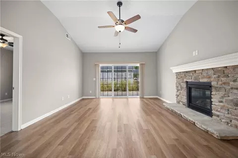 Living - 132 Acorn Ln, Elyria, OH 44035 photo 3 of 6