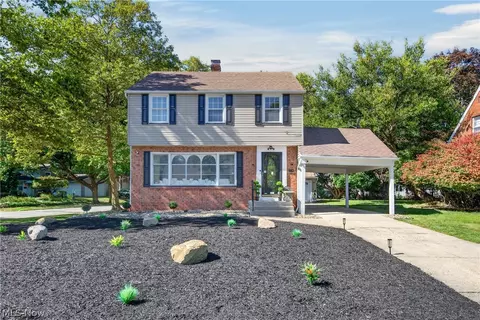 1960 Seneca Rd, Euclid, OH 44117
