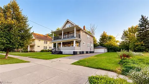 1538-1540 E 204th St, Euclid, OH 44117