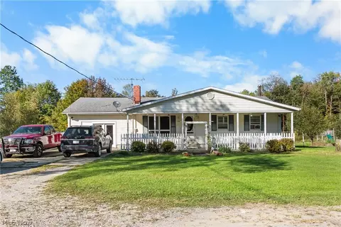 5107 Monroe Center Rd, Conneaut, OH 44030