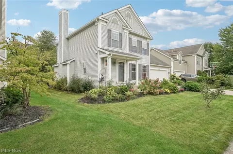 Exterior - 7680 Woodpath Dr, Hudson, OH 44236 photo 2 of 6