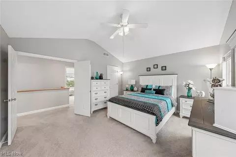 Bedroom - 7680 Woodpath Dr, Hudson, OH 44236 photo 3 of 7