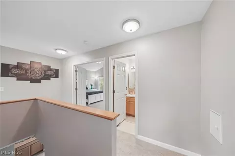 Entry Way - 7680 Woodpath Dr, Hudson, OH 44236 photo 9 of 9