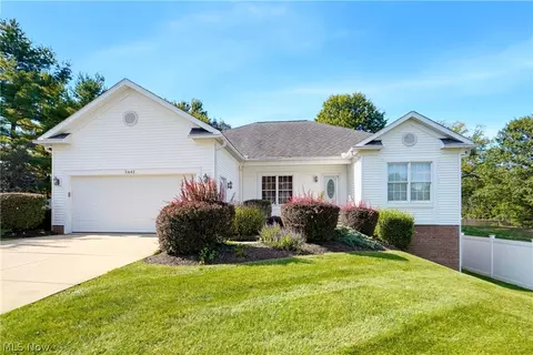5442 Timbercreek Ln, Stow, OH 44224