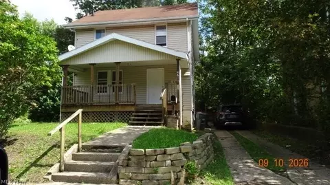 461 Grace Ave, Akron, OH 44320