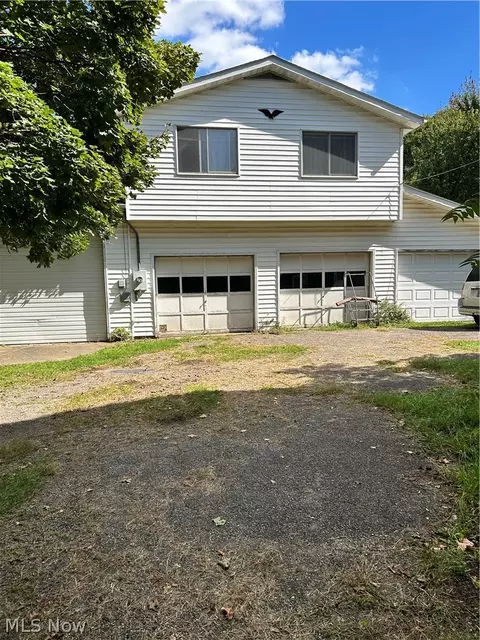 991 Marks Rd, Valley City, OH 44280
