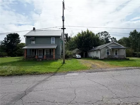 1590 Berger St S, East Canton, OH 44730