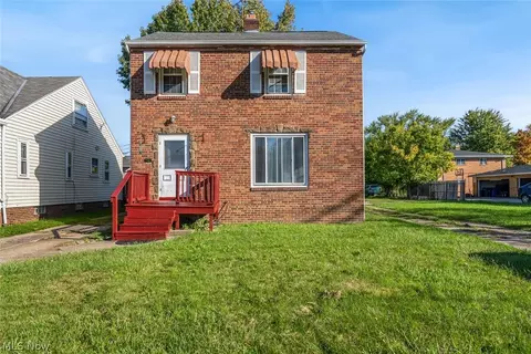 17422 Puritas Ave, Cleveland, OH 44135
