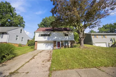 4929 E 81 St, Garfield Heights, OH 44125