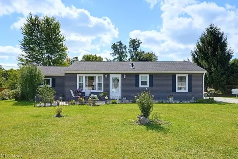 202 Hale Dr, Streetsboro, OH 44241