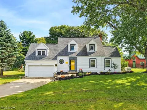 149 N Medina Line Rd, Medina, OH 44256