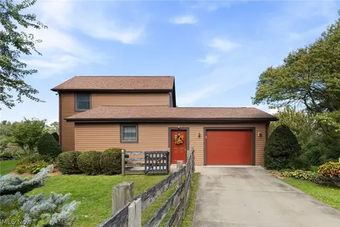 51701 Wegee Rd, Bellaire, OH 43906