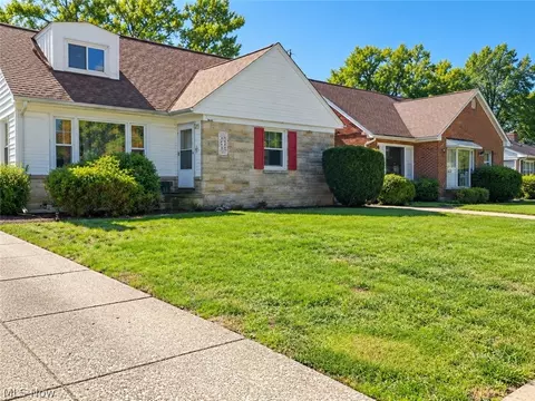 4234 Okalona Rd, South Euclid, OH 44121