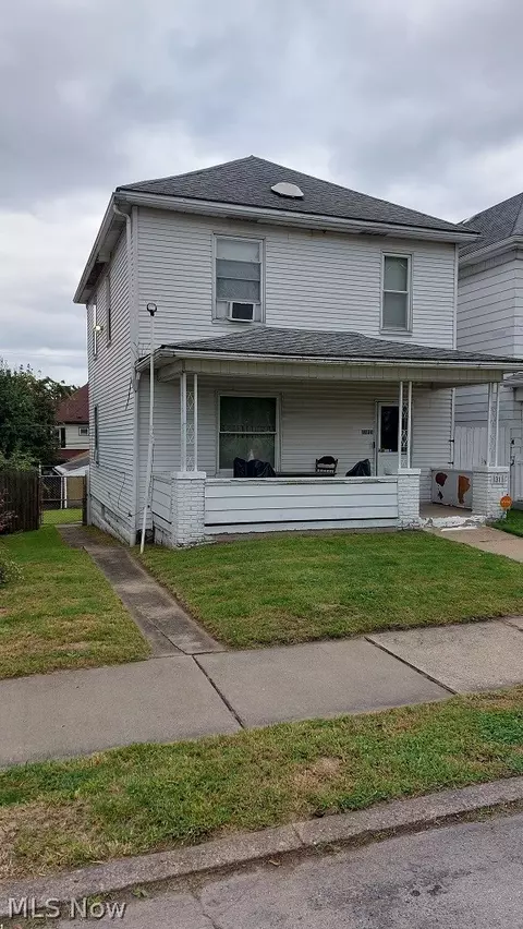1311 Pennsylvania Ave, Steubenville, OH 43952