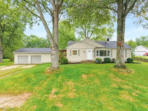 3882 State Route 43, Kent, OH 44240
