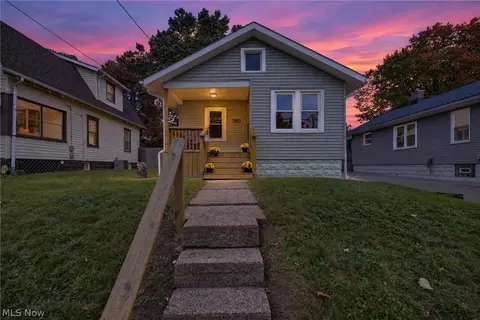 1891 Ford Ave, Akron, OH 44305