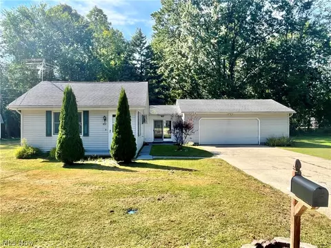 891 Ardoye Ave, Painesville, OH 44077