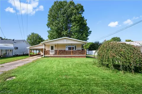 2628 Hugh St, Parkersburg, WV 26101