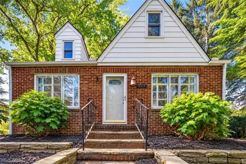 8375 Nowlen St, Mentor, OH 44060