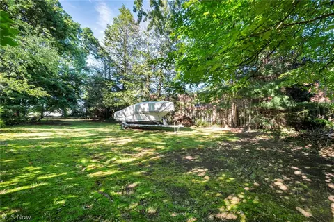 Exterior - 8375 Nowlen St, Mentor, OH 44060 photo 7 of 10