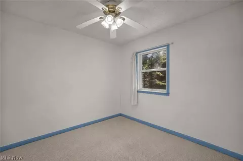 Bedroom - 8375 Nowlen St, Mentor, OH 44060 photo 4 of 7