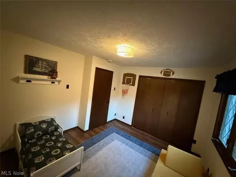 Bedroom - 42820 Dellefield Rd, Elyria, OH 44035 photo 5 of 5