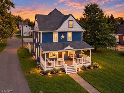 122 Wooster St NE, Navarre, OH 44662
