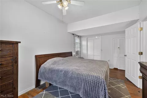 Bedroom - 1801 Myrtle Ave, Ashtabula, OH 44004 photo 2 of 3