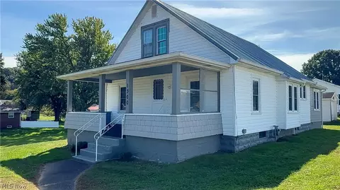 1300 23 St, Vienna, WV 26105