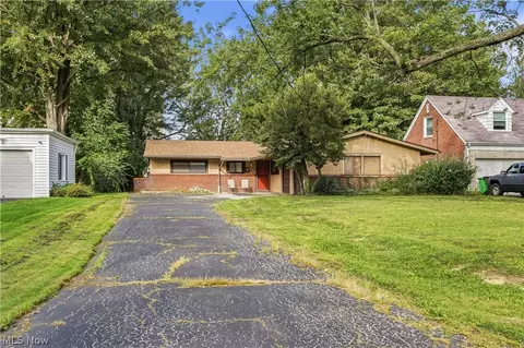 Other - 110 E 252nd St, Euclid, OH 44132 photo 2 of 10
