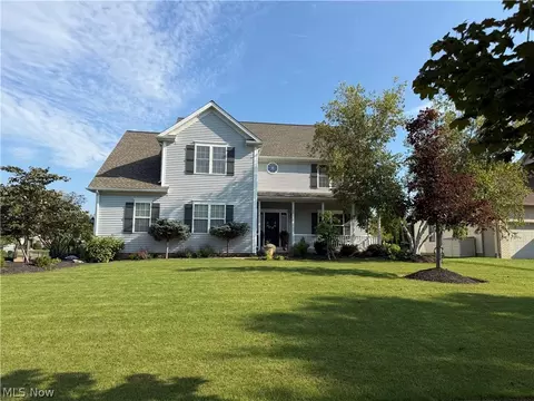 1283 Windward Ln, Kent, OH 44240
