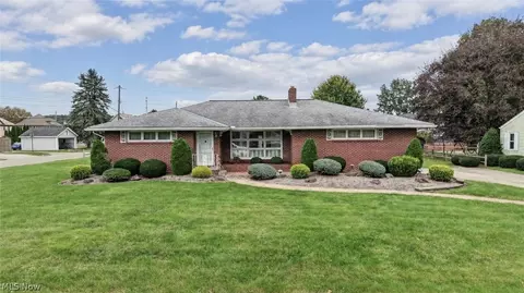 617 Oak Ave SW, Strasburg, OH 44680