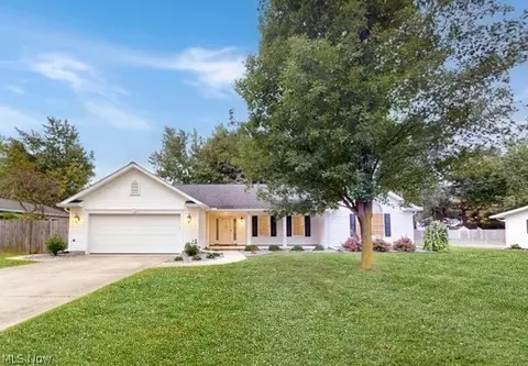775 N Lake St, Madison, OH 44057