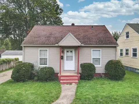 1299 Hammel St, Akron, OH 44306