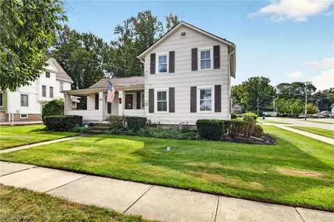 514 Park Ave, Amherst, OH 44001