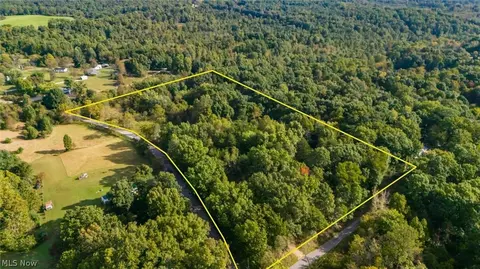 37 John Woods Rd, Oak Hill, OH 45656