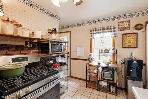 Kitchen - 309 Afton, Boardman, OH 44512 photo 2 of 3