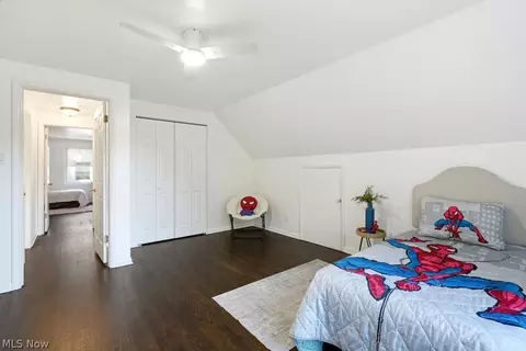 Bedroom - 113 Pinehurst Rd, Munroe Falls, OH 44262 photo 7 of 10