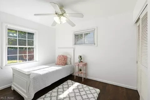 Bedroom - 113 Pinehurst Rd, Munroe Falls, OH 44262 photo 3 of 10