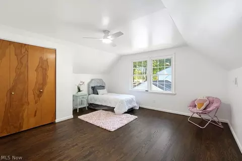Bedroom - 113 Pinehurst Rd, Munroe Falls, OH 44262 photo 9 of 10