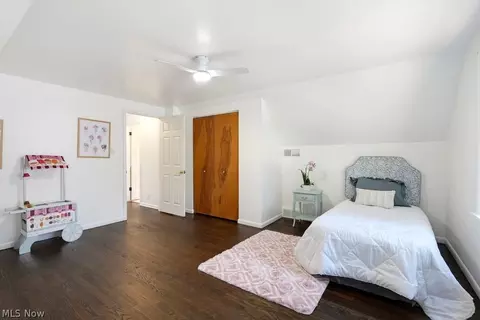 Bedroom - 113 Pinehurst Rd, Munroe Falls, OH 44262 photo 10 of 10