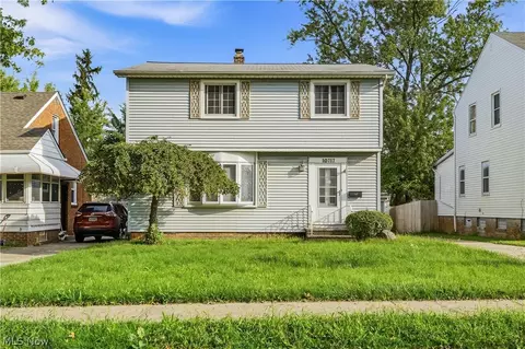 10717 Penfield Ave, Garfield Heights, OH 44125